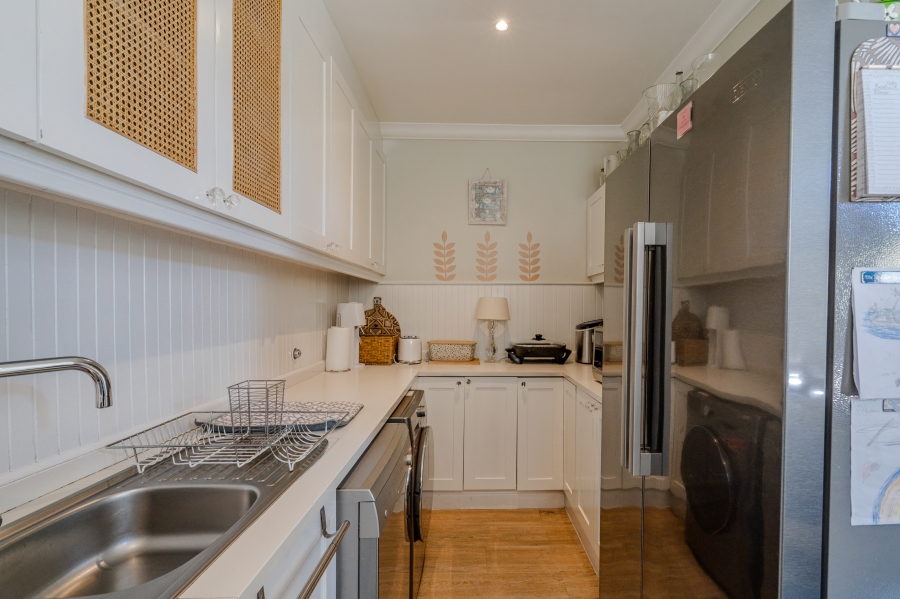 4 Bedroom Property for Sale in Simons Kloof Western Cape